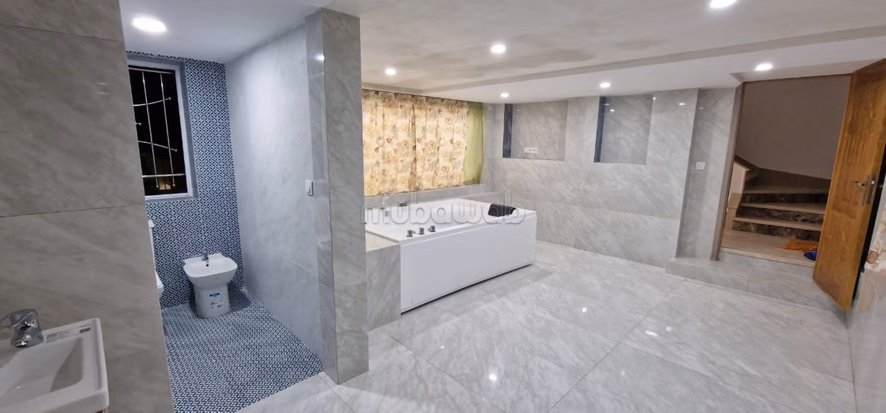 Casa de lujo en venta. 4 habitaciones confortables. Mobiliario