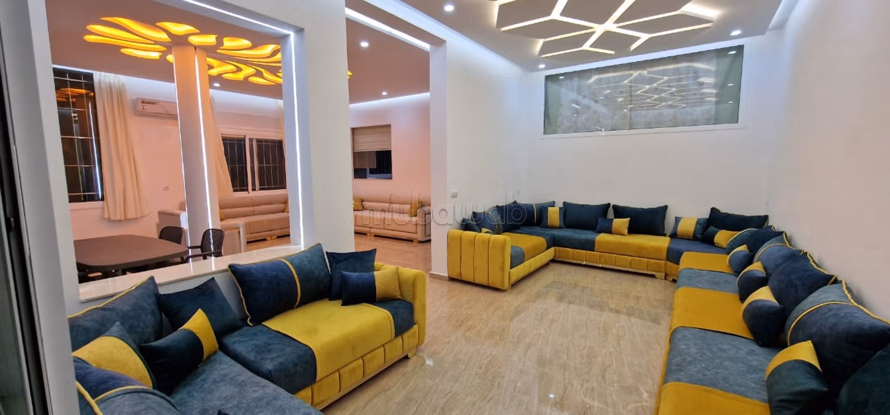 Casa de lujo en venta. 4 habitaciones confortables. Mobiliario