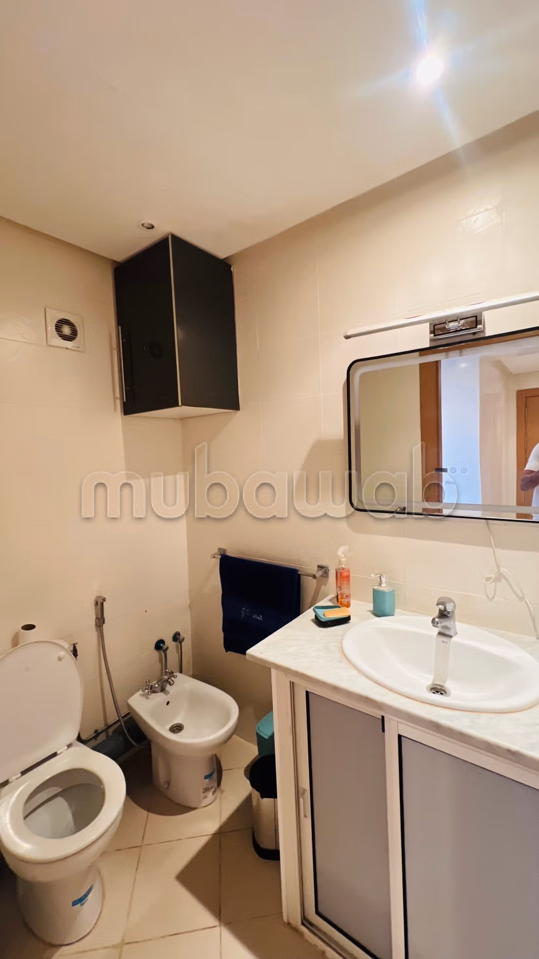Louez cet appartement à Route Casablanca.
Superficie 150 m².
Places de parking et terrasse
