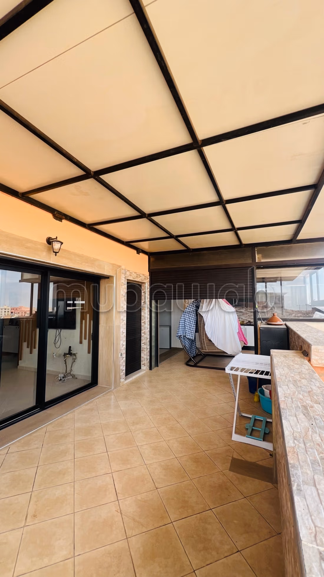 Louez cet appartement à Route Casablanca.
Superficie 150 m².
Places de parking et terrasse