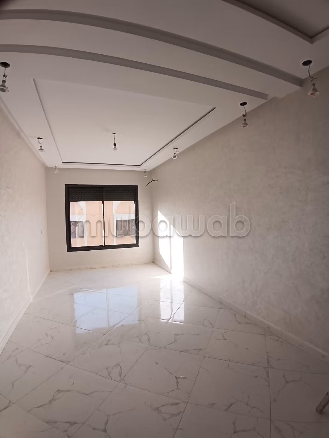 Vente d'un bel appartement à Al Hoceima.
Superficie 95 m².
Ascenseur et terrasse