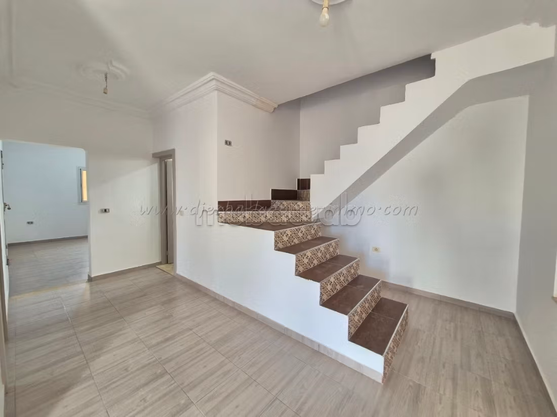 Bella casa in affitto annuale S1 a Midoun