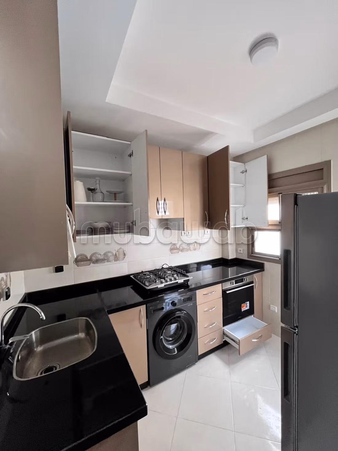 Joli appartement neuf meublé jamais habité, Agadir