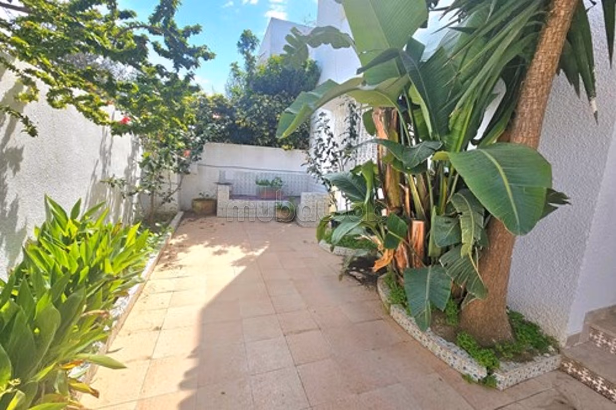 Villa de luxe à louer à La Marsa Stade