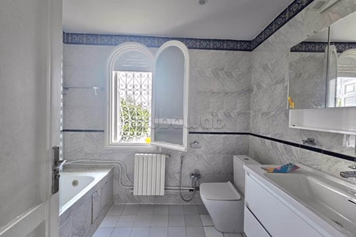 Villa de luxe à louer à La Marsa Stade