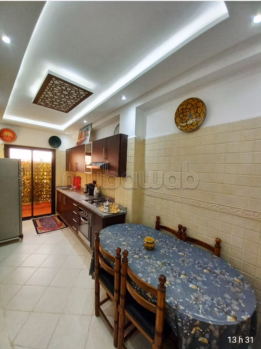 Appartement de vacances à louer à Guéliz. 4 pièces. Salon Marocain, sécurité