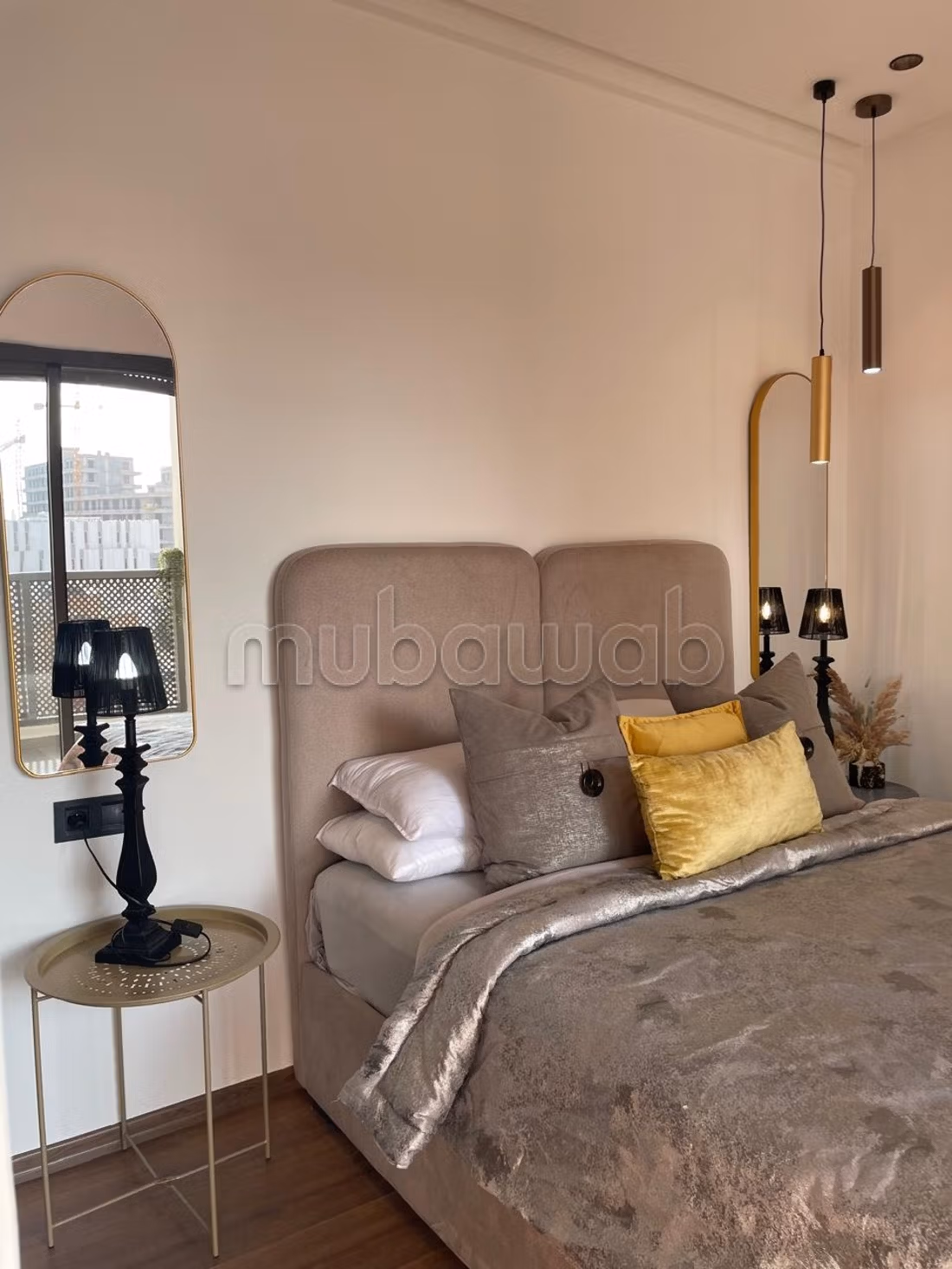 Super Studio Meublé à Louer au coeur de CFC — 4