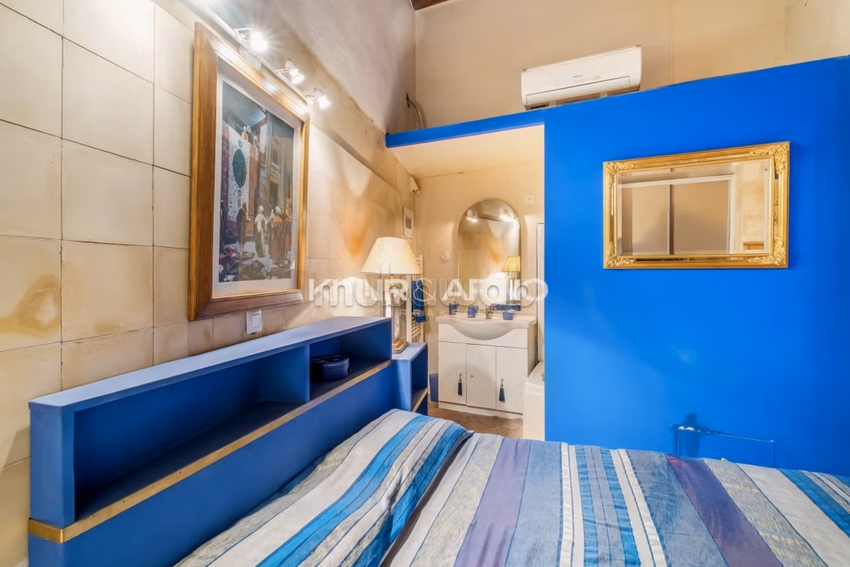 FOUDOUNK 80m² 
Medersa Ben Youssef 
4 Chambres