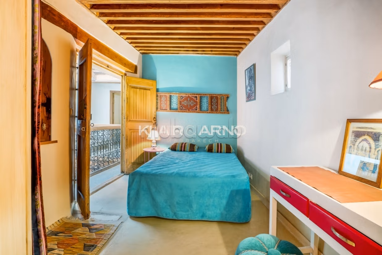 FOUDOUNK 80m² 
Medersa Ben Youssef 
4 Chambres