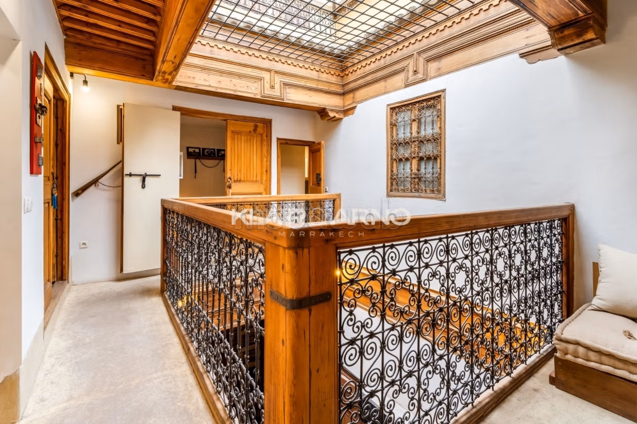 FOUDOUNK 80m² 
Medersa Ben Youssef 
4 Chambres