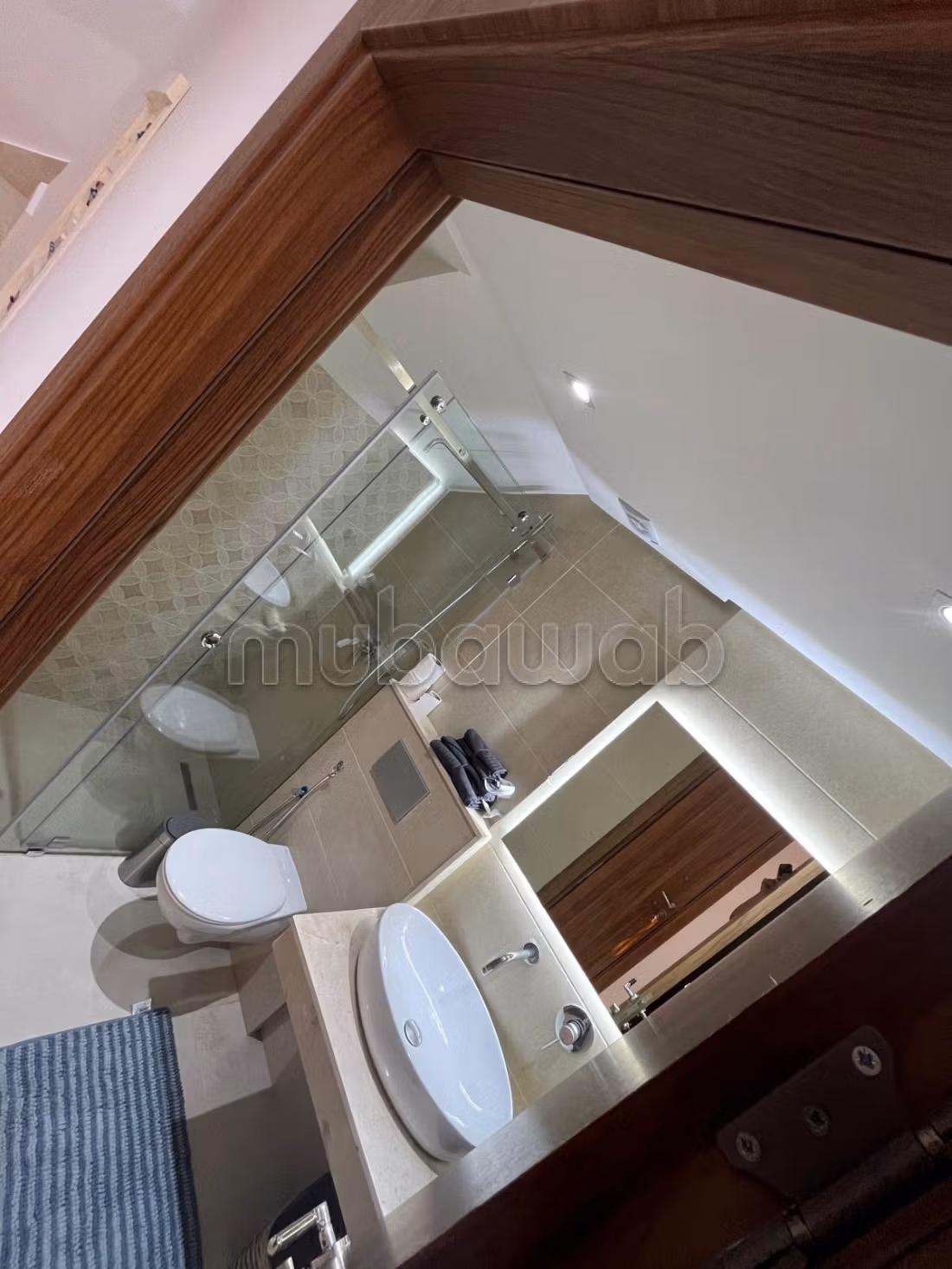 Exceptional duplex in a residence with swimming pool