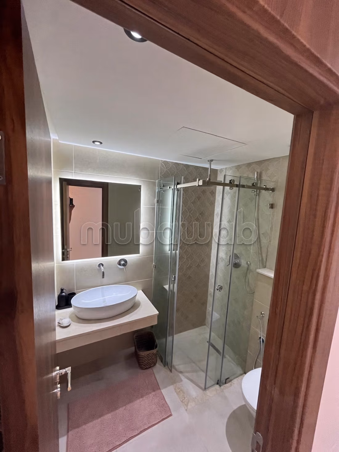 Exceptional duplex in a residence with swimming pool