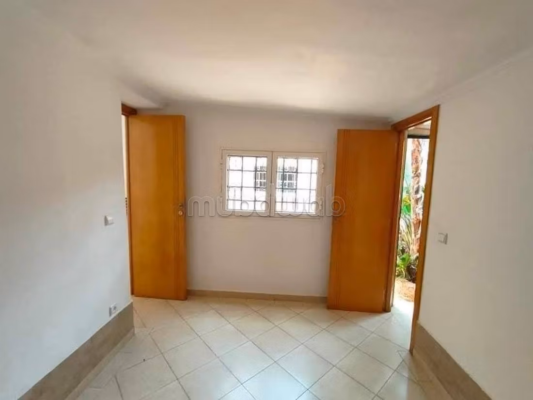 Duplex 80m² Ain Diab 7000 dh