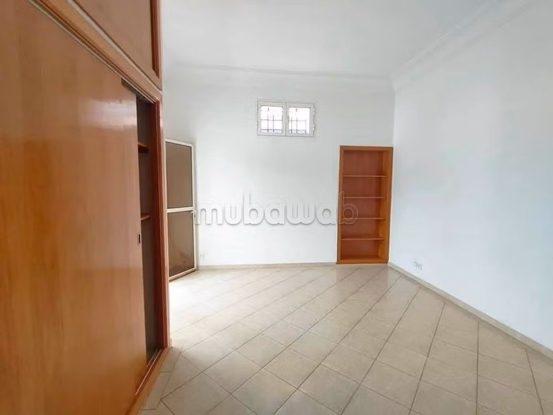 Duplex 80m² Ain Diab 7000 dh