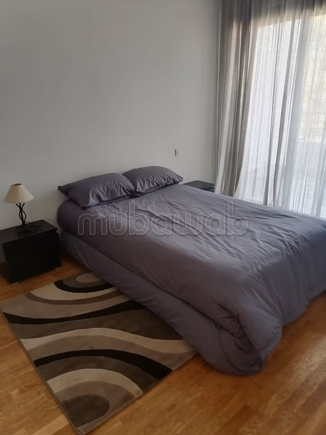 Two-bedroom apartment for rent with park view