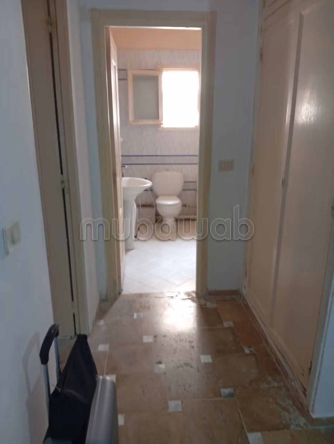 Selling S1 on the ground floor