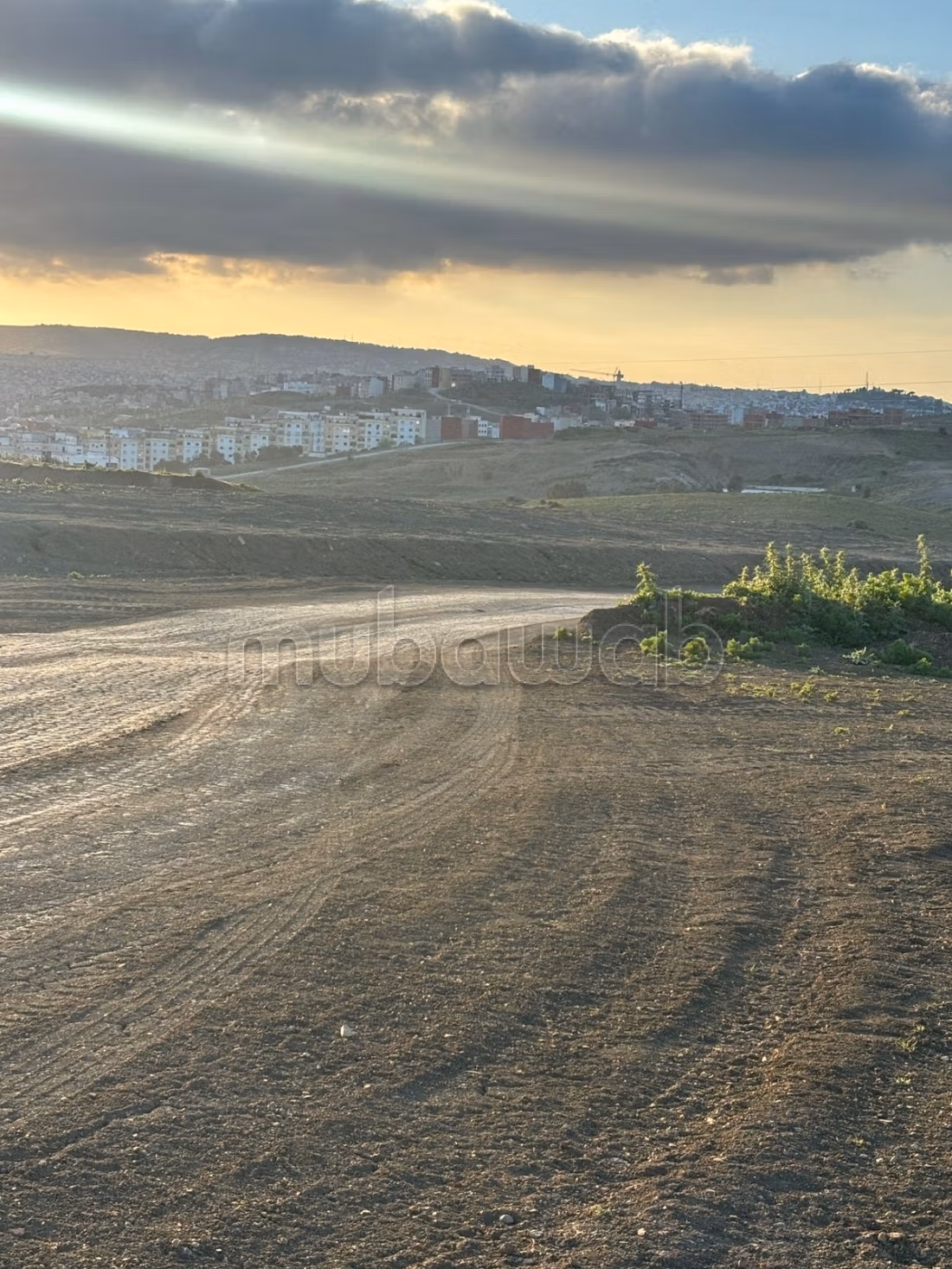 Vente de terrain à Tanja balia.
Superficie 100 m²