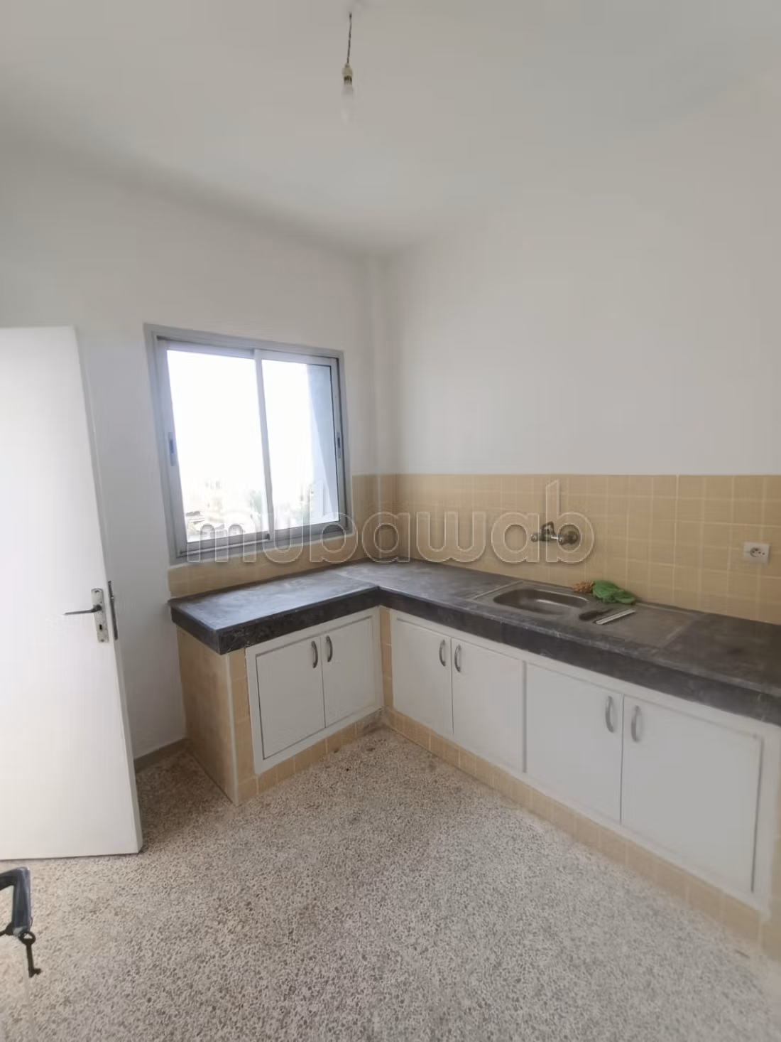 Three-Faced Apartment