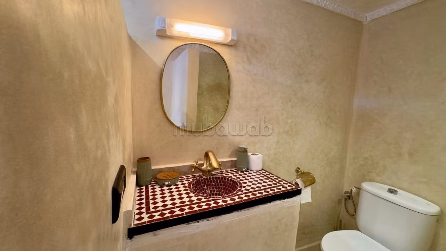 Trouvez votre riad à acheter à Ben Saleh.
Surface totale 200 m².
Climatisation et piscine