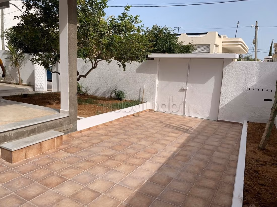 Bella villa S2 con giardino e terrazze - La Marsa