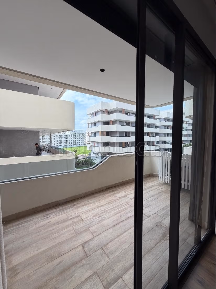 Appartement à louer à Mandarona. 
1 Pièce. 
Meublé