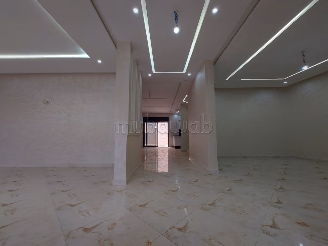 Villa de haut standing à vendre à Saïdia. 
8 pièces