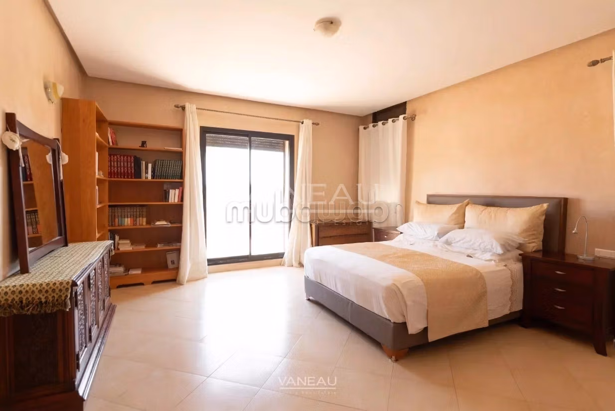 Villa avec terrain de 1/2 hectare