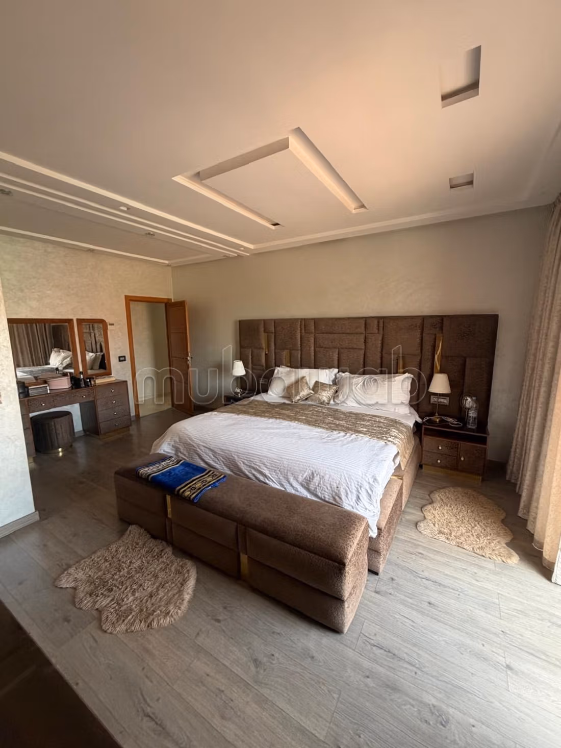 Villa de haut standing à louer à Route de l'Ourika.
Superficie 300 m²