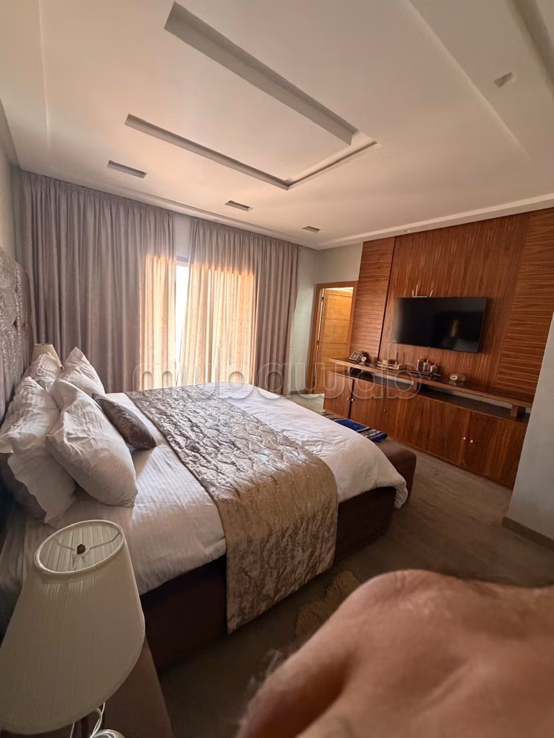 Villa de haut standing à louer à Route de l'Ourika.
Superficie 300 m²