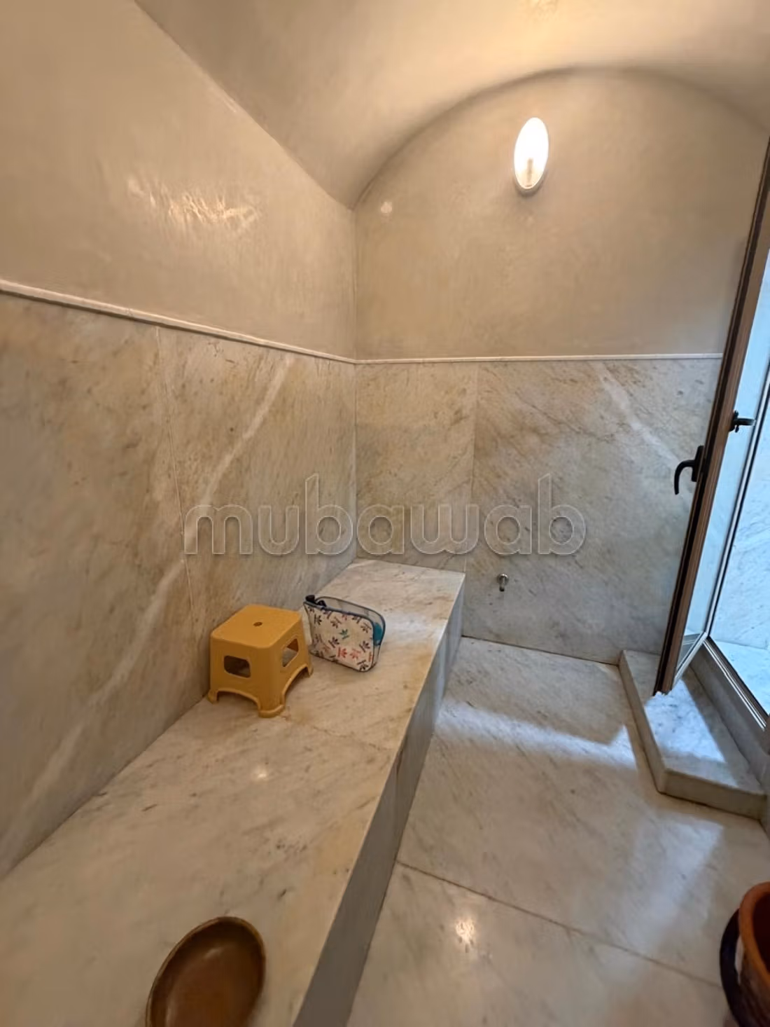 Villa de haut standing à louer à Route de l'Ourika.
Superficie 300 m²