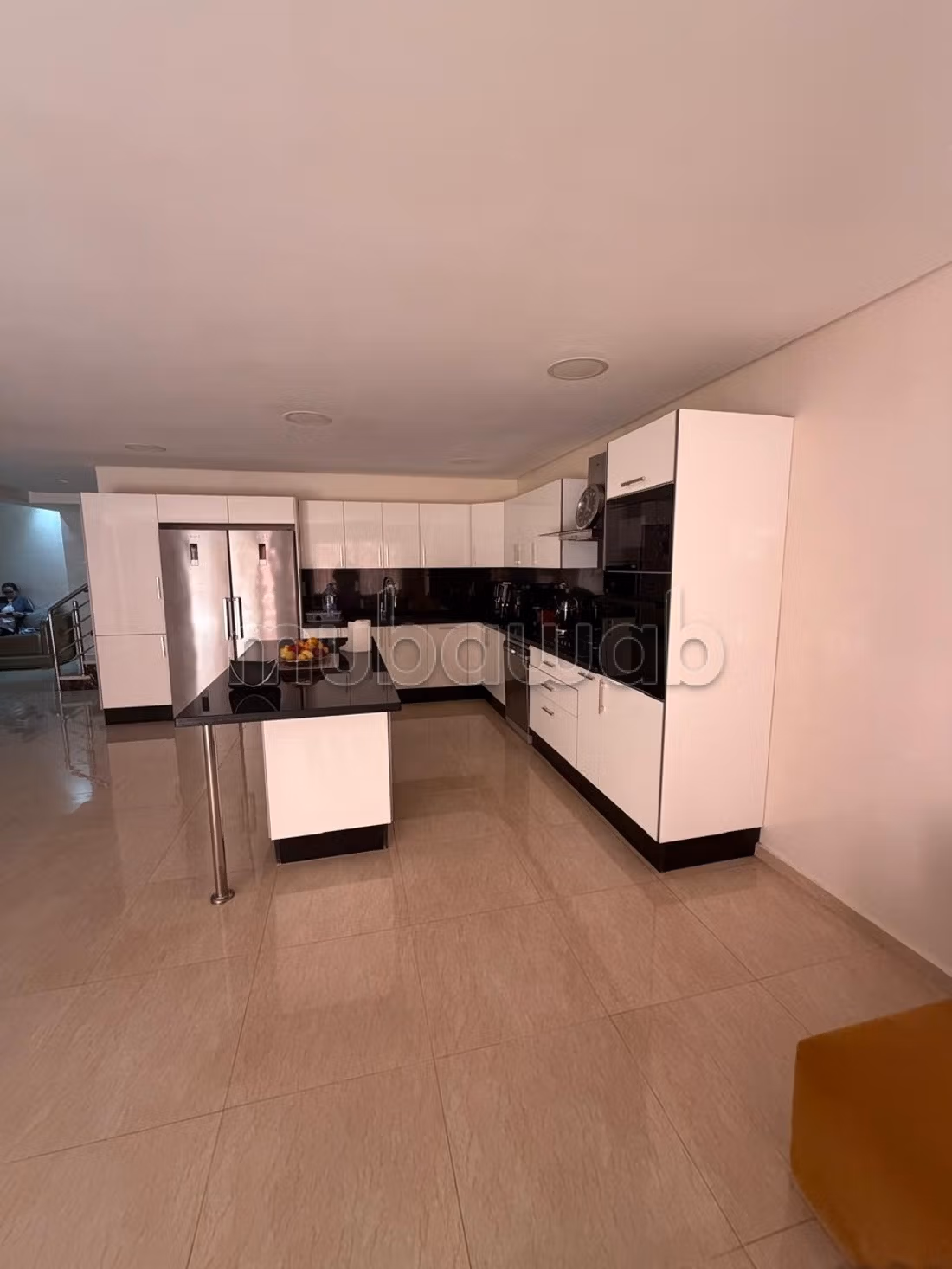 Villa de haut standing à louer à Route de l'Ourika.
Superficie 300 m²