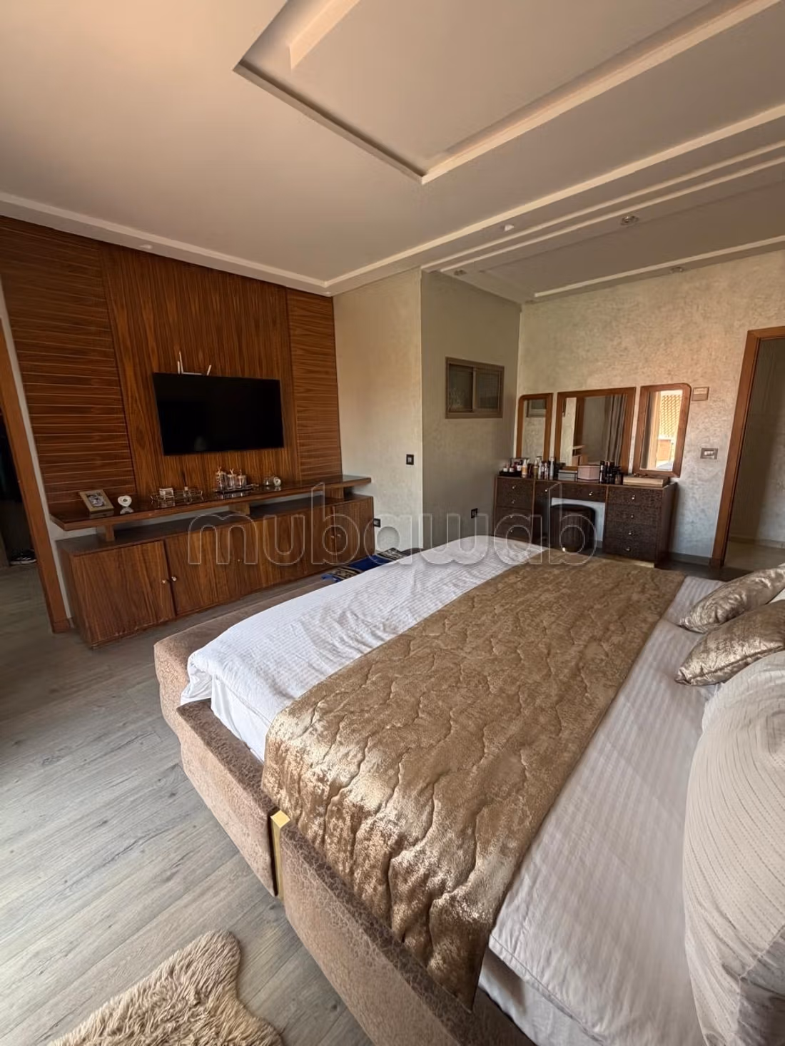 Villa de haut standing à louer à Route de l'Ourika.
Superficie 300 m²