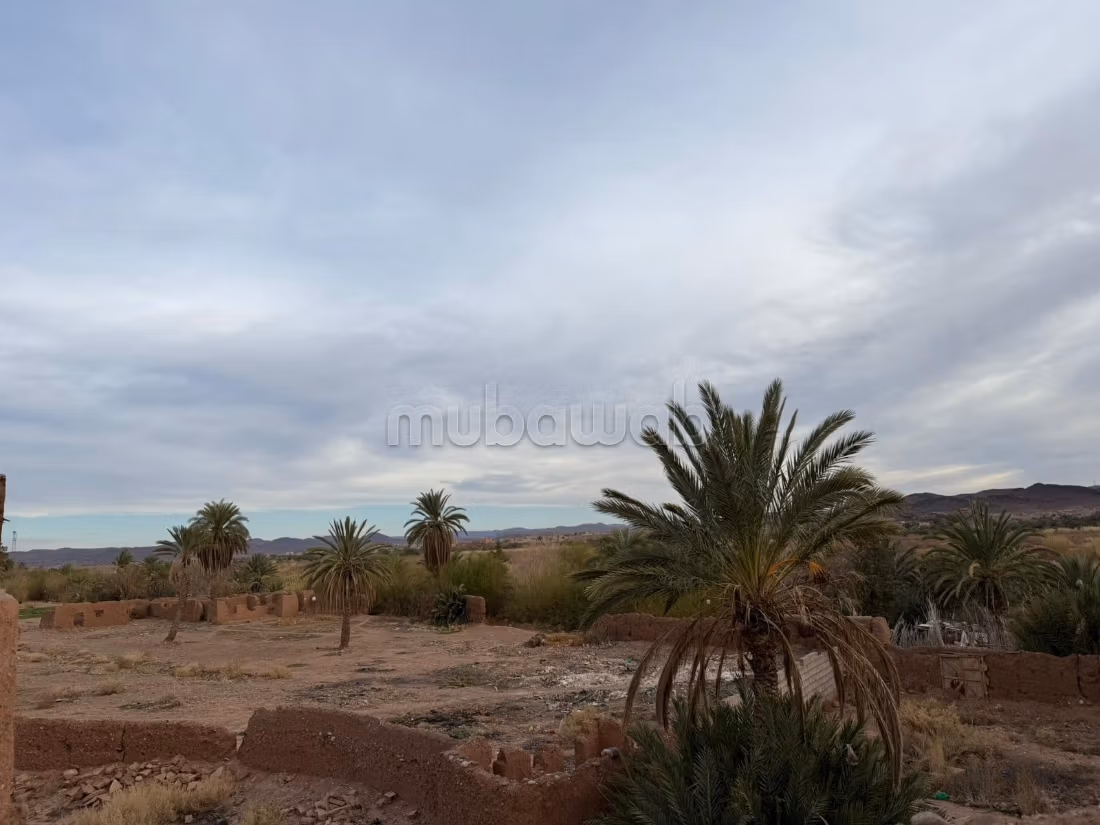 Casa titulada de 325m² con patio cerca de Kasbah Taourirt