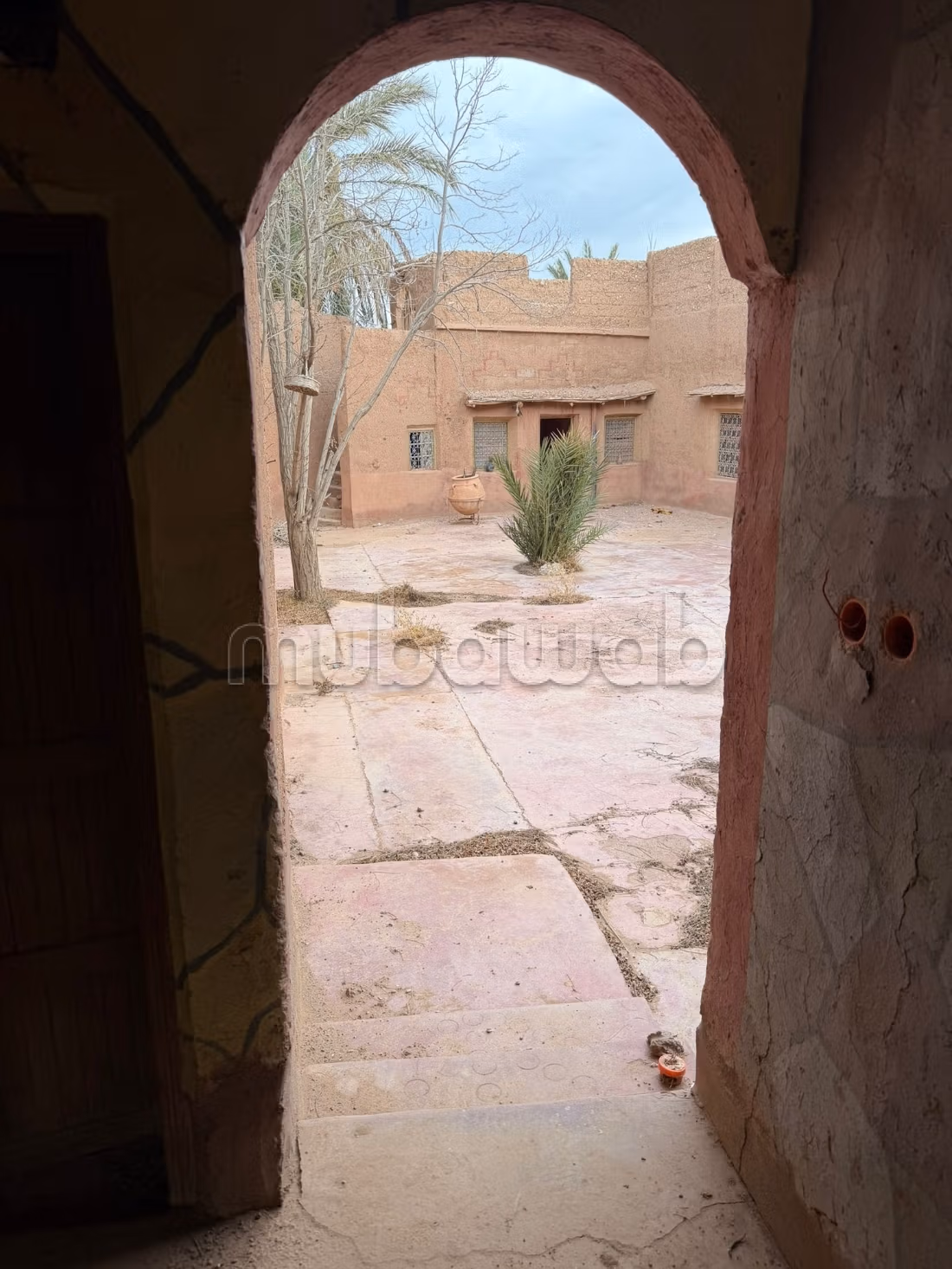 Casa titulada de 325m² con patio cerca de Kasbah Taourirt