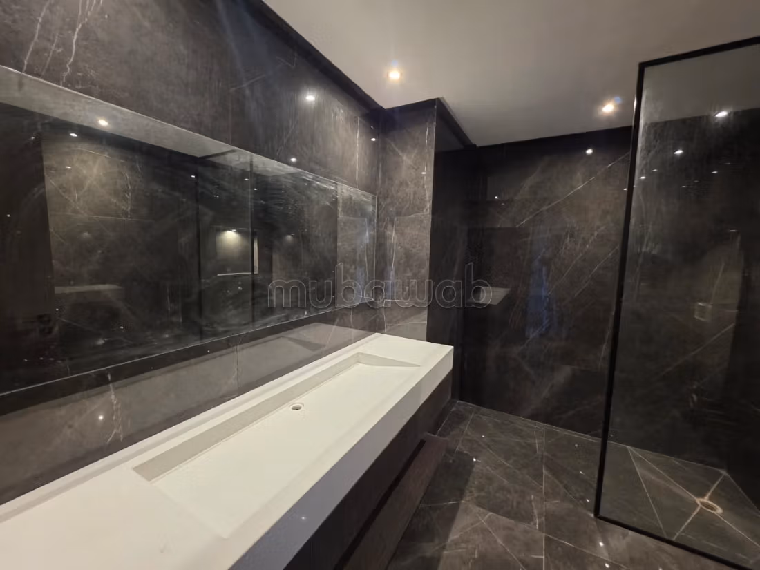 Villa nuova in affitto Ain Diab 4 camere piscina