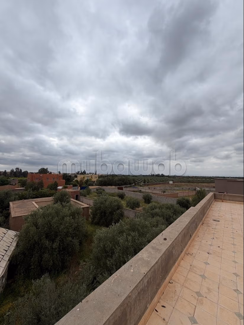 Semi-finished villa for sale – 550 m² – High-end environment