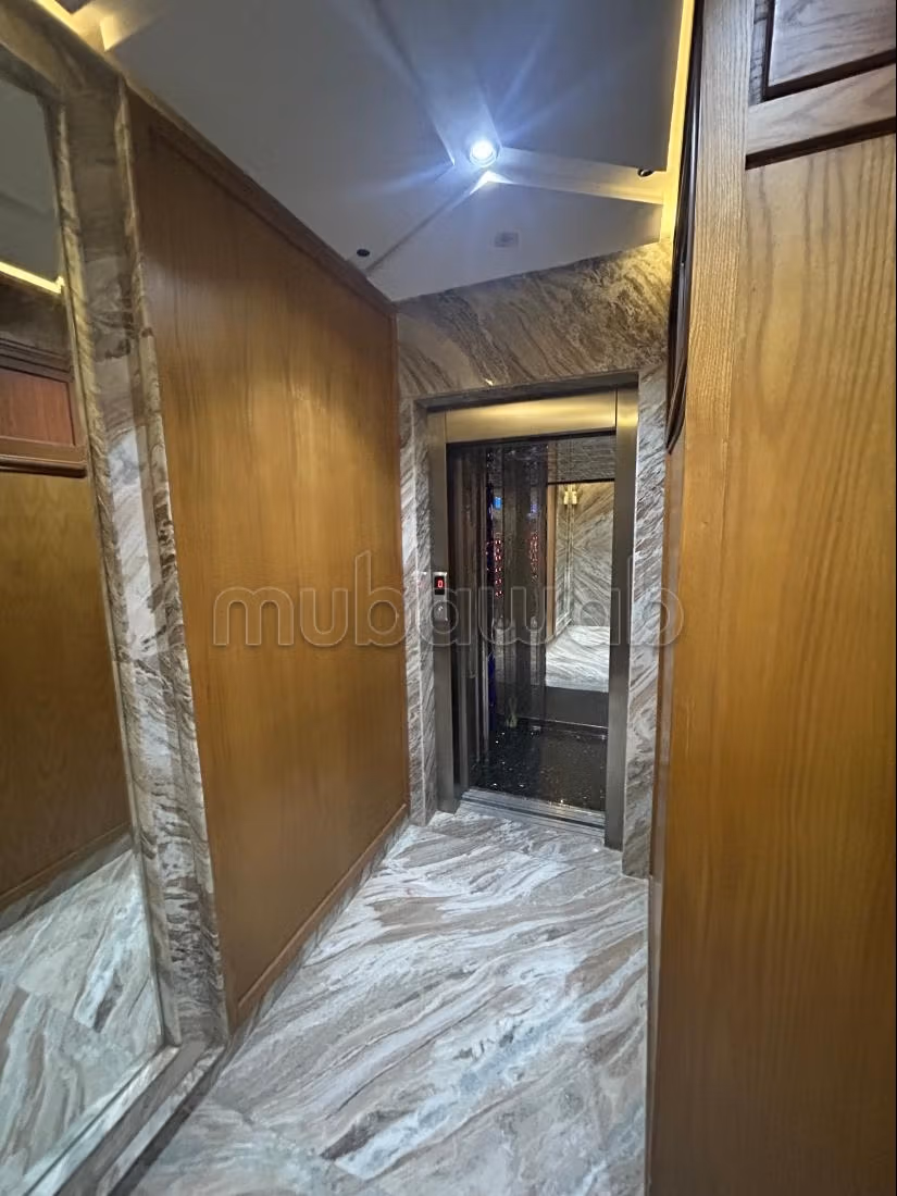 Appartement à louer en Centre. 2 chambres agréables. Meublé
