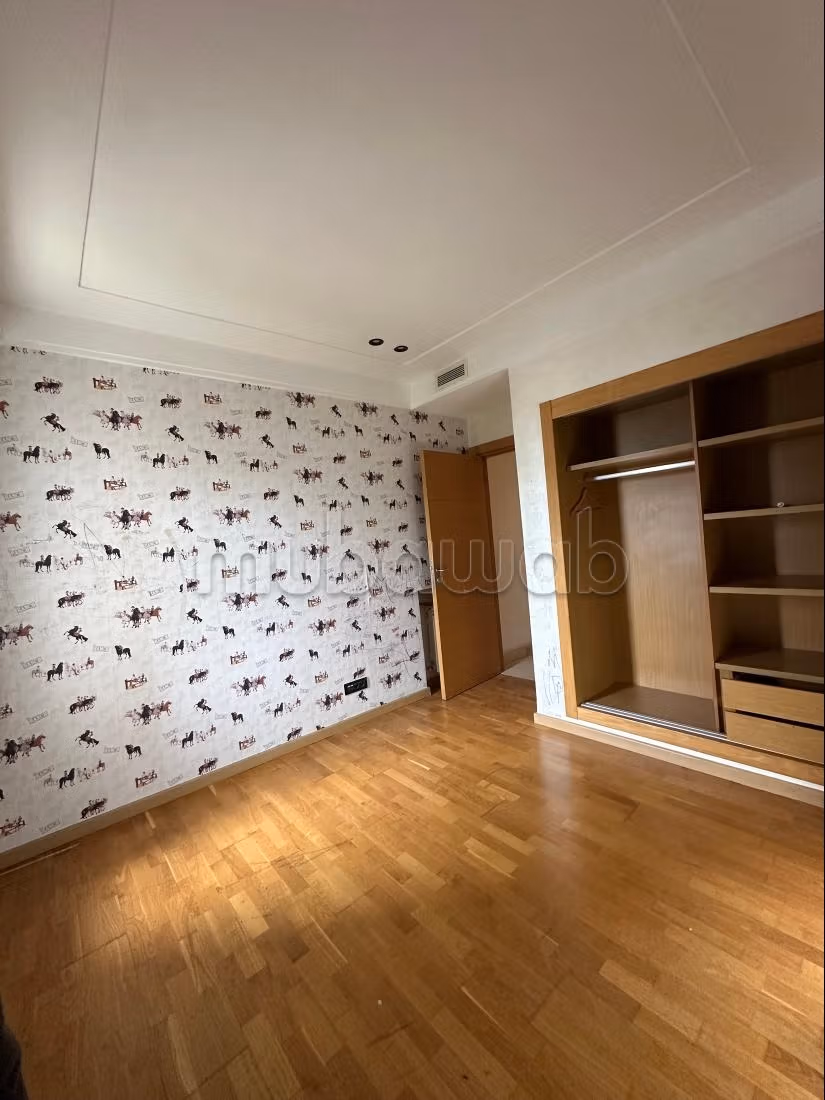 Superbe appartement à louer Ville Verte 
Bouskoura vue golf