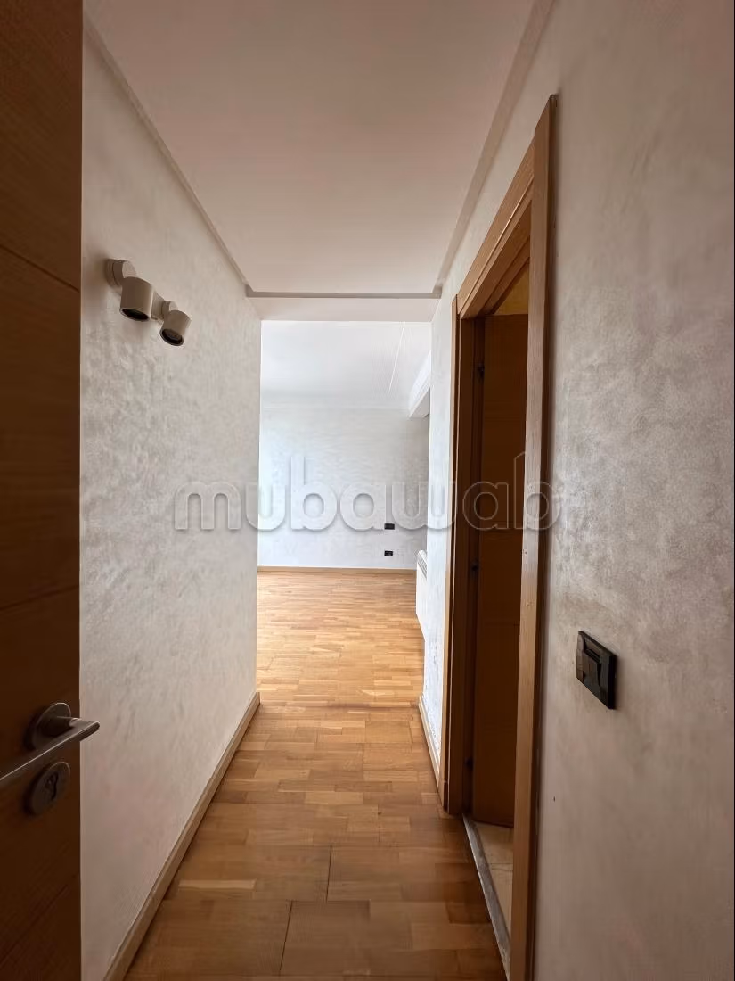 Superbe appartement à louer Ville Verte 
Bouskoura vue golf