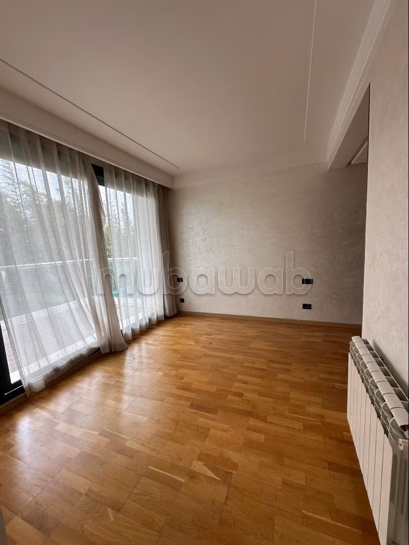 Superbe appartement à louer Ville Verte 
Bouskoura vue golf