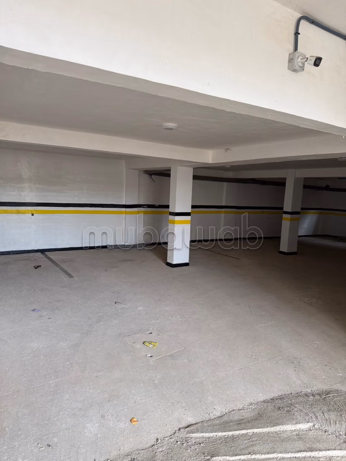 Appartement moderne avec vue ensoleillée et résidence sécurisée à Jnan Znata