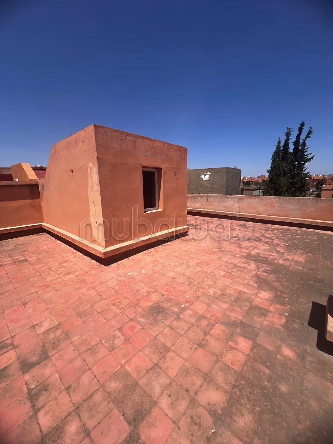 Villa semi terminada de 172 m² en venta en Tamansourt Kech