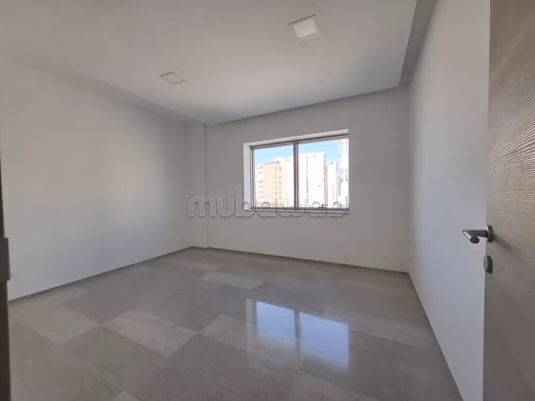 For rent a five-room office at Lake 2