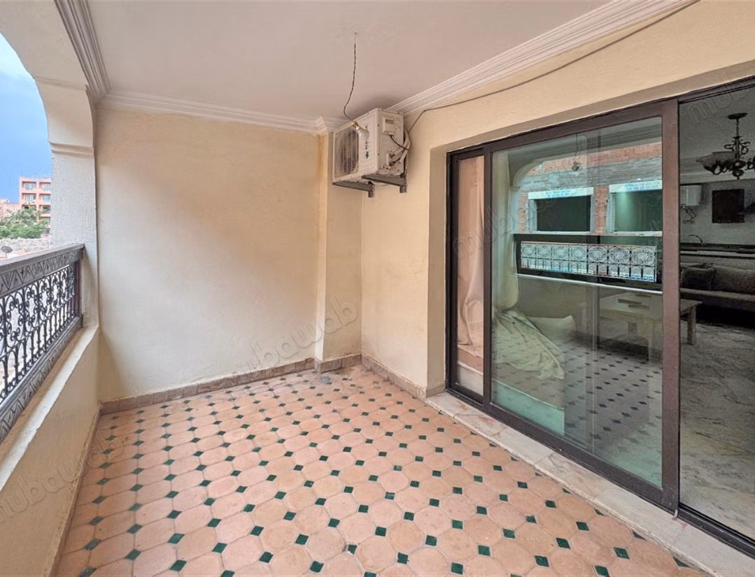 Appart. 1 chambre, 2 SDB, 84 m², Guéliz centre — 2