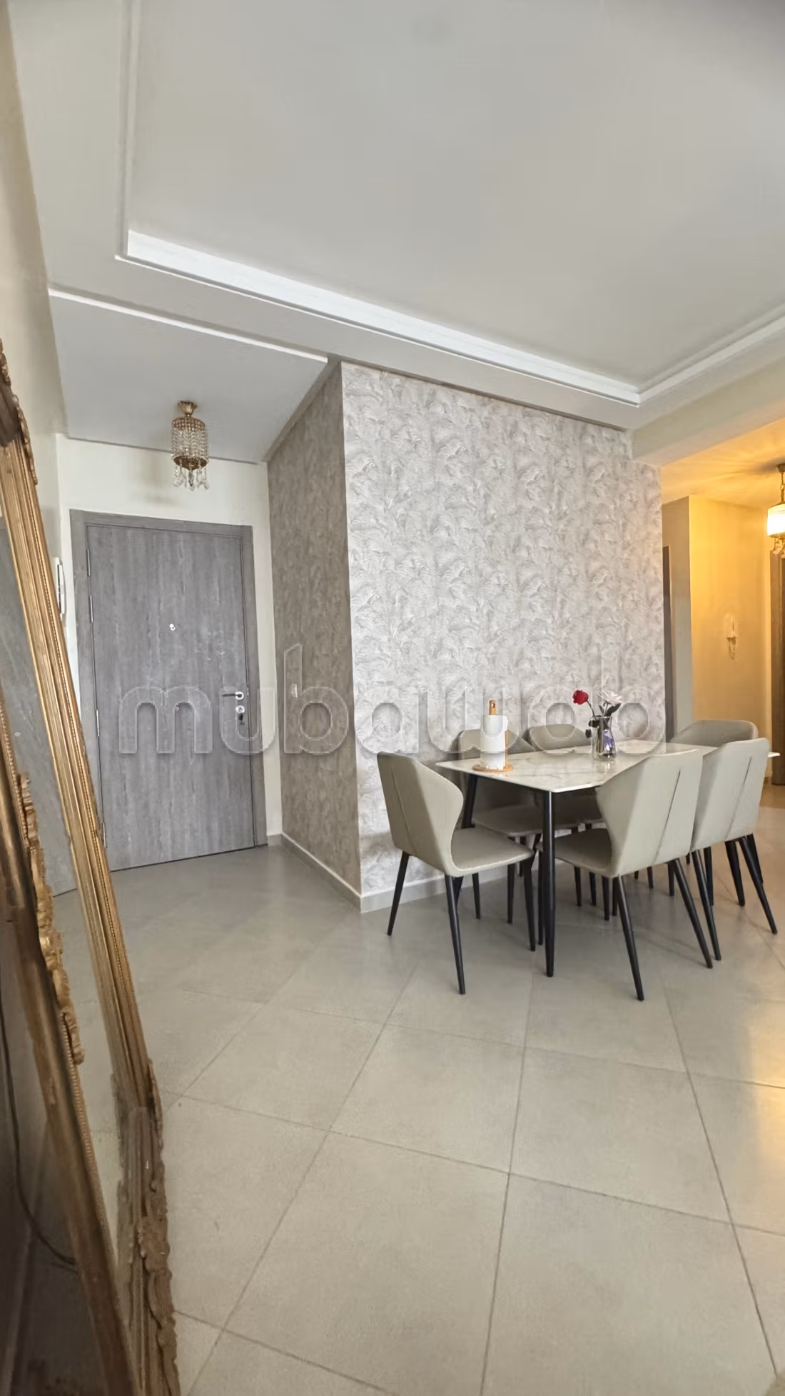 Appartementen huren in Du Golf. 3 Kamers. Gemeubileerd