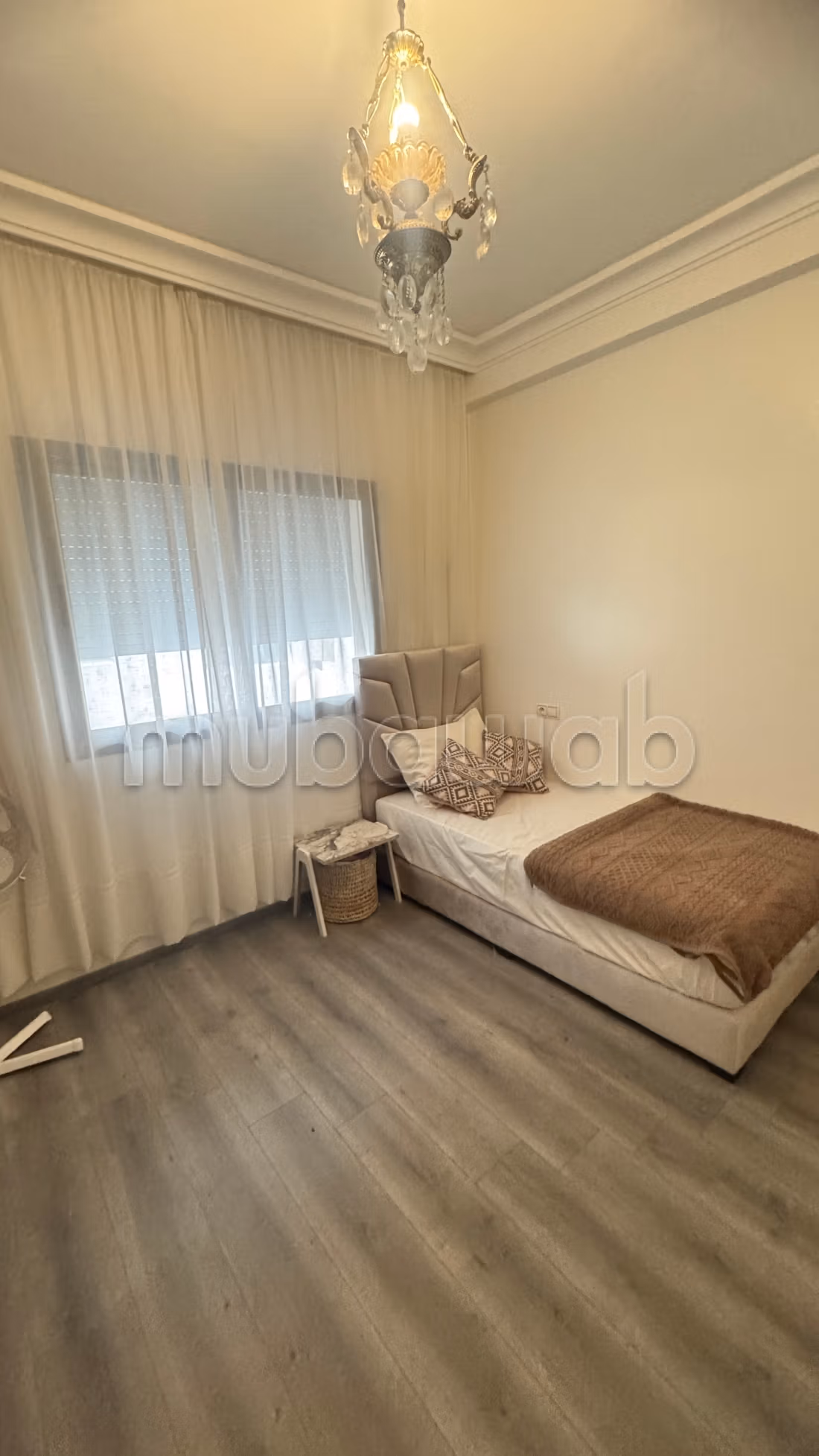Appartementen huren in Du Golf. 3 Kamers. Gemeubileerd