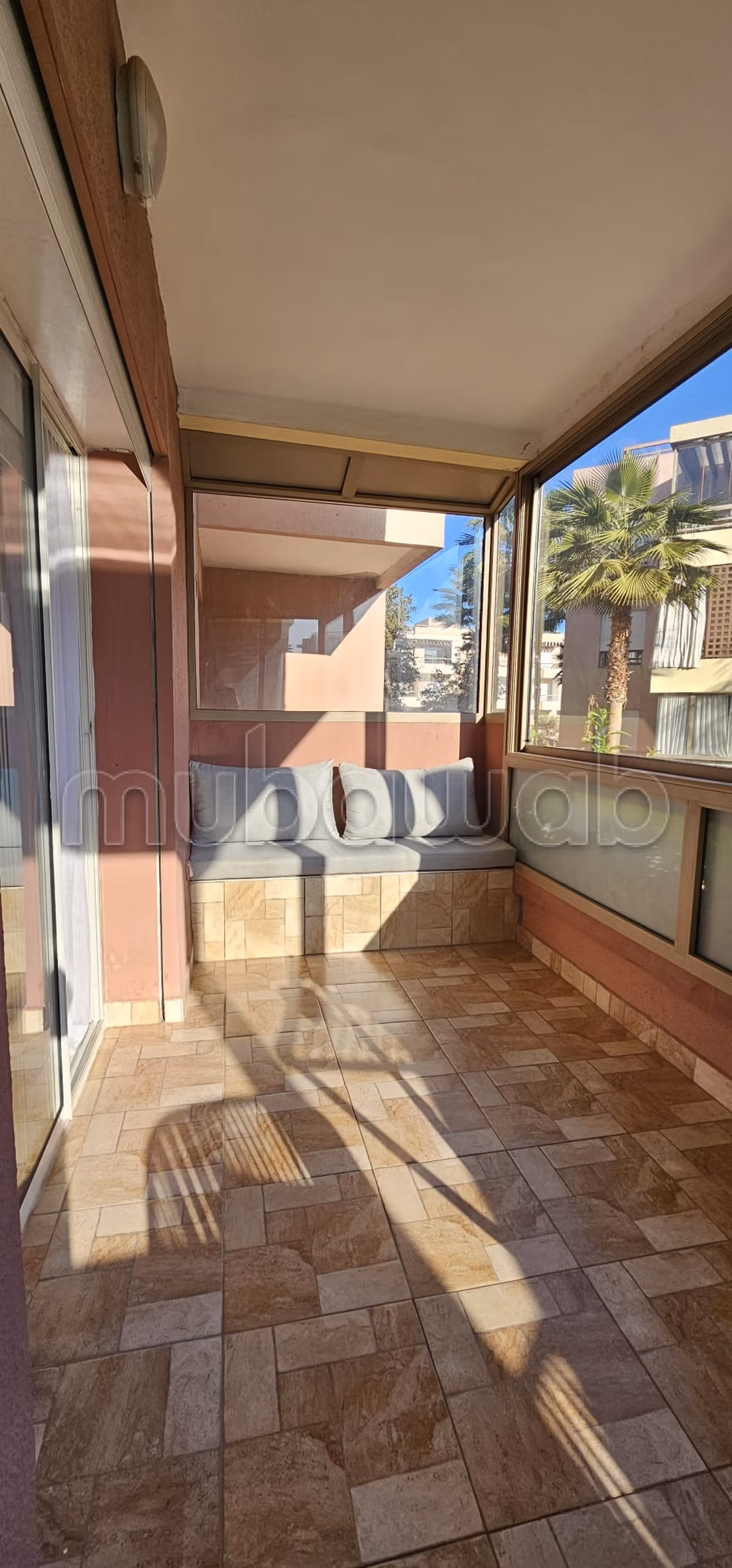 Très bel appartement en location à Agdal. 2 belles chambres. Bien meublé — 2