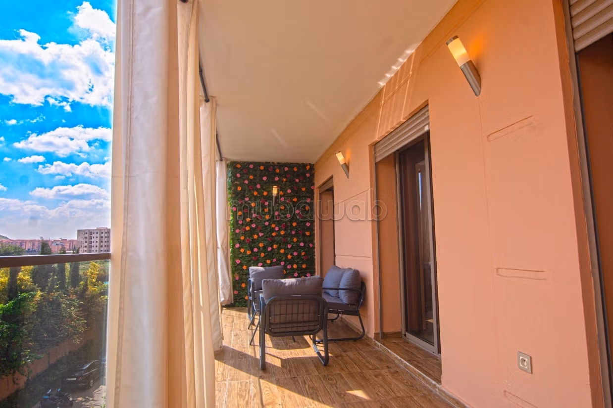 Bel appartement en location à Hay Yasmina route de casa. 3 pièces. Meublé — 3