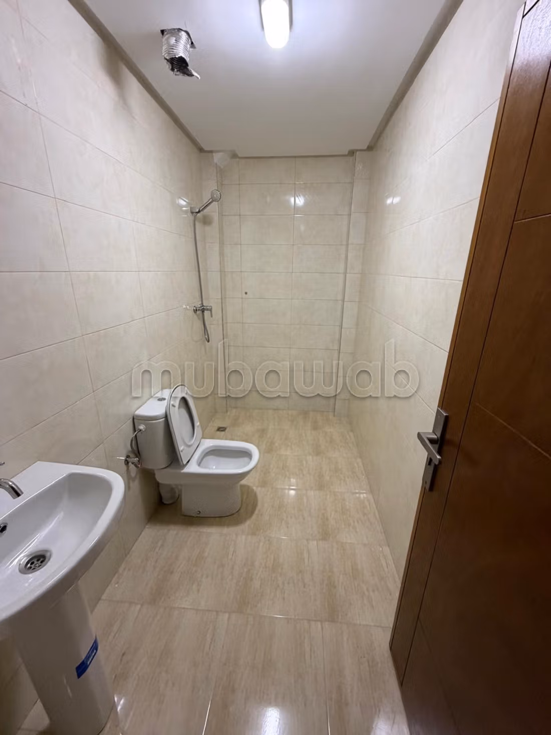 Appartement lumineux à louer à long terme