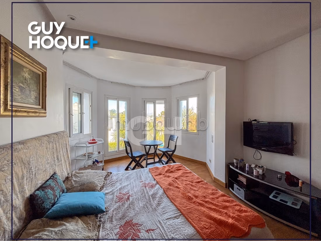 Villa in a gated community Dar Bouazza